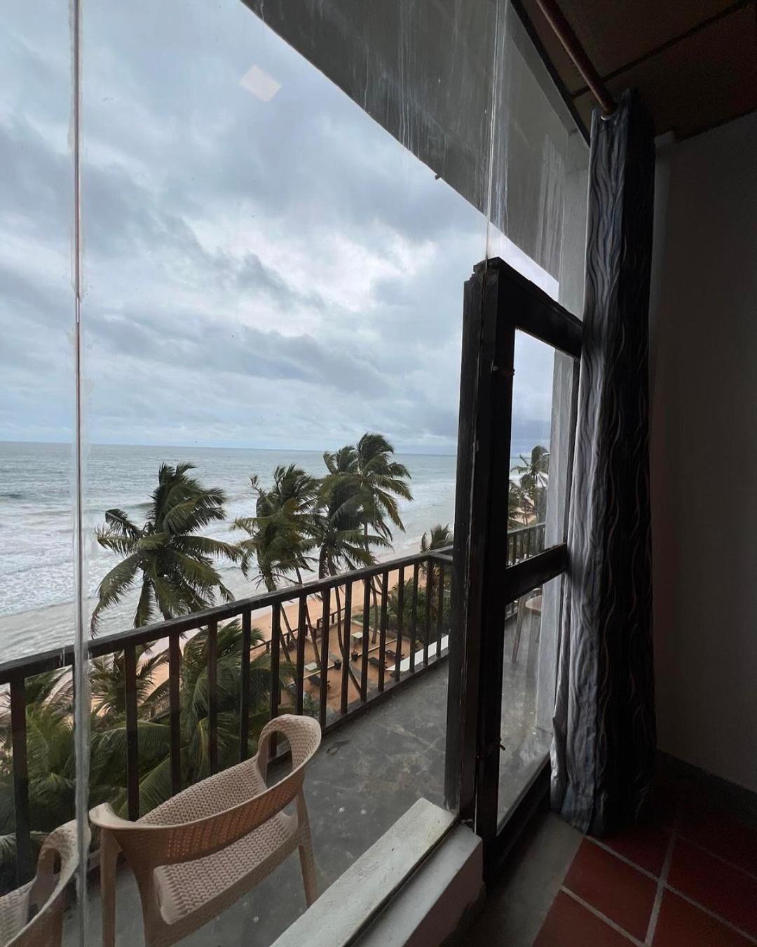 Lavanga Beach Hikkaduwa Exterior photo