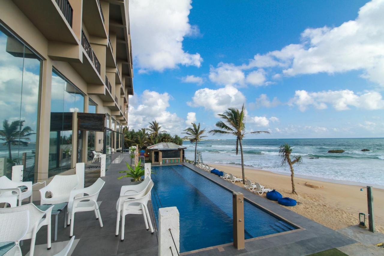 Lavanga Beach Hotel Hikkaduwa Exterior photo